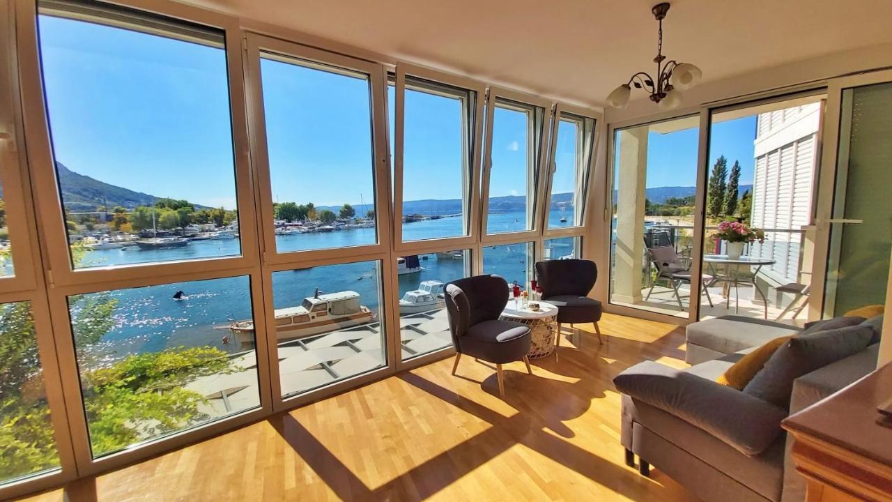 Apartment Lora Omiš Esterno foto