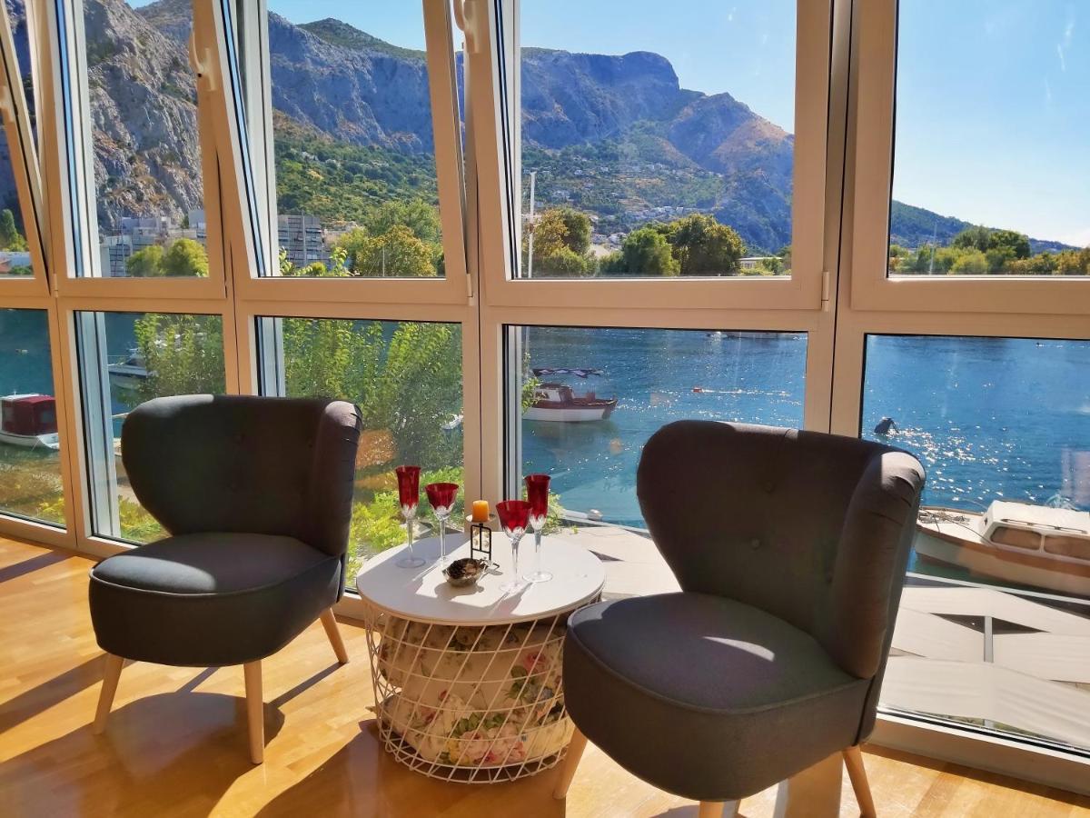 Apartment Lora Omiš Esterno foto