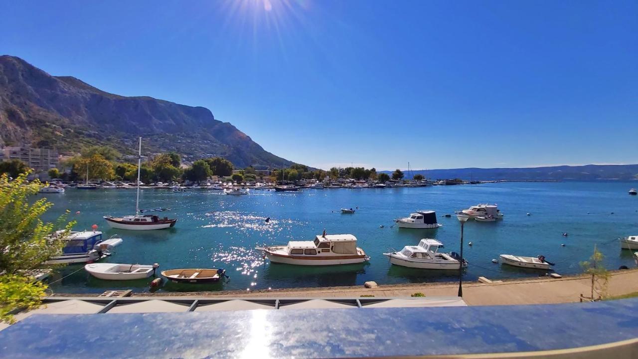 Apartment Lora Omiš Esterno foto