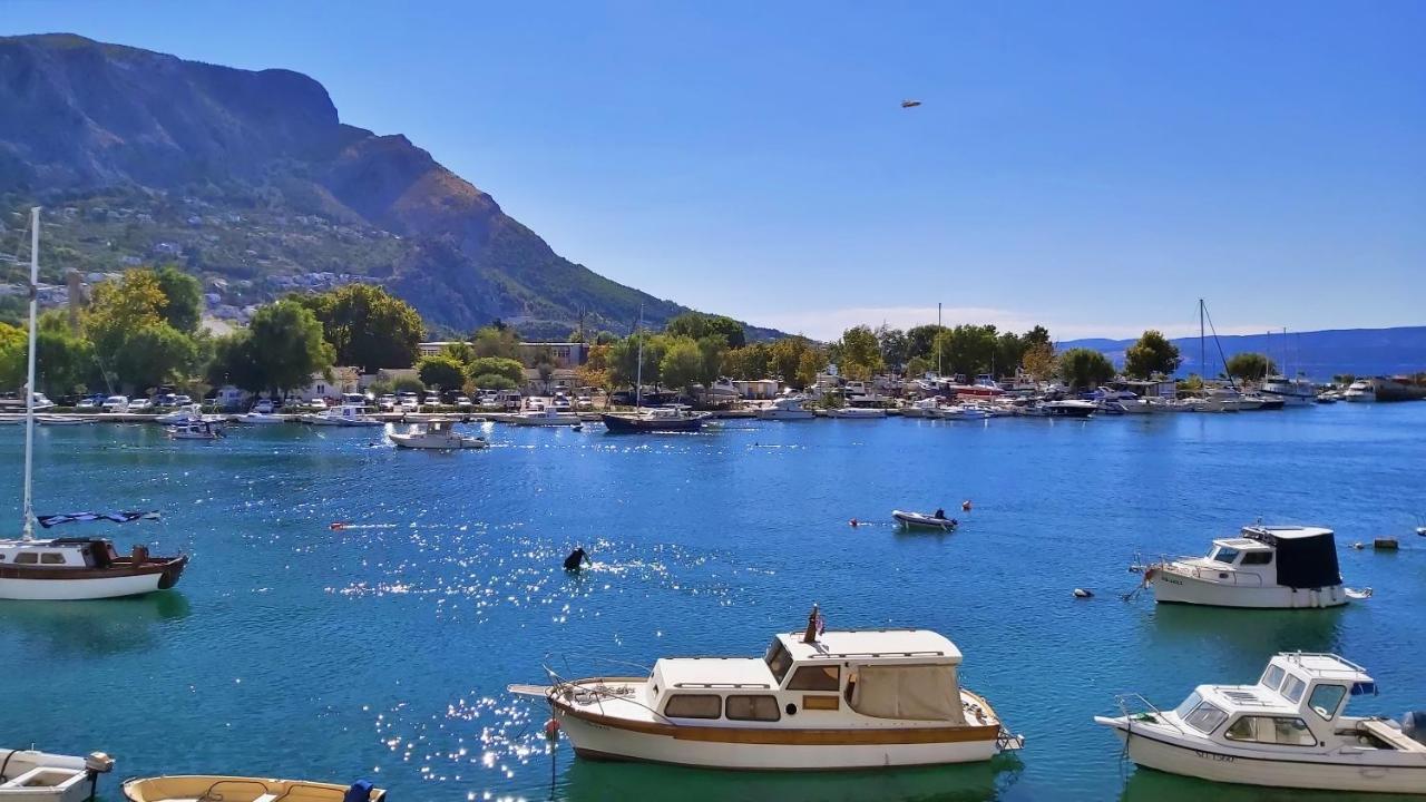 Apartment Lora Omiš Esterno foto