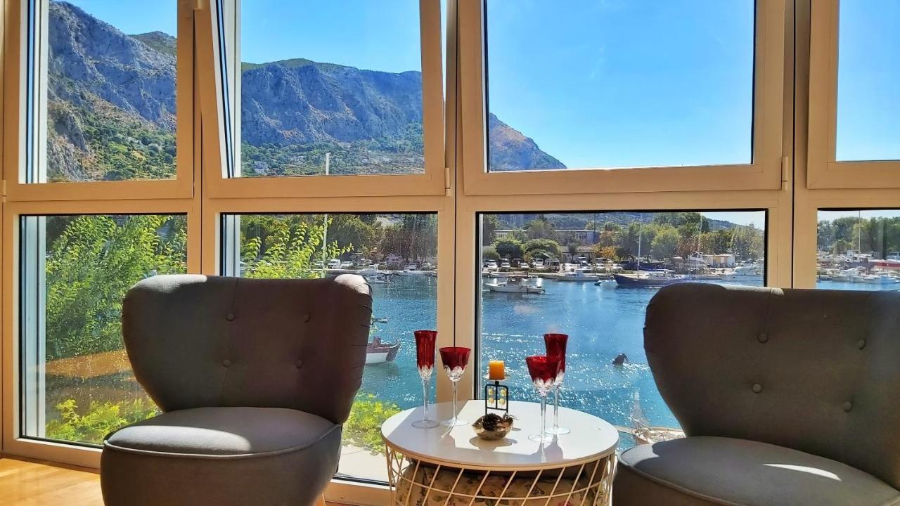 Apartment Lora Omiš Esterno foto